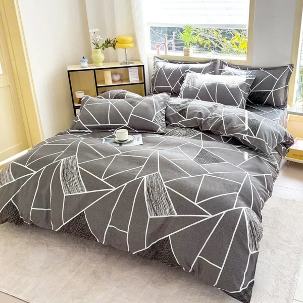 Printed three-piece set, one duvet cover and a pair of pillowcases (unpadded), suitable for bedrooms, hotels - Image 4
