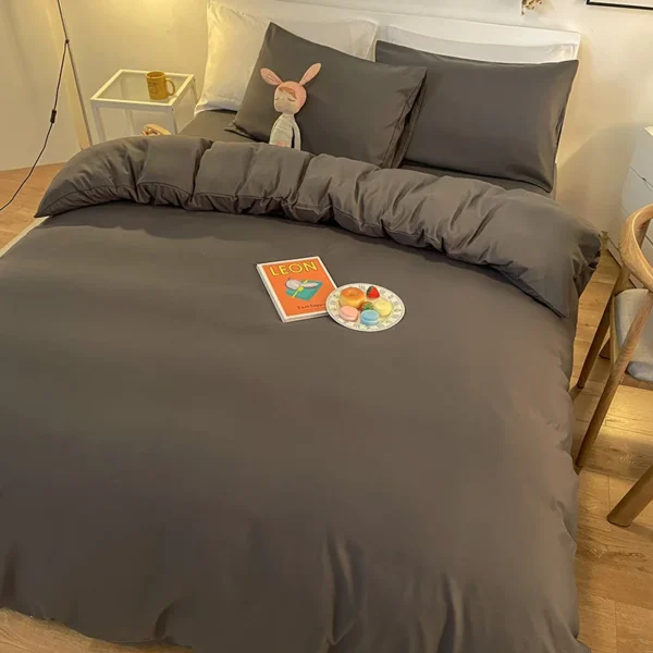 3-piece set, one solid-color duvet cover + one pair of pillowcases (without cores), soft bedding, home down duvet cover - Image 4