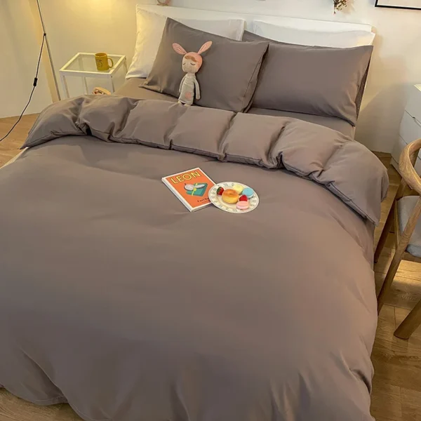 3-piece set, one solid-color duvet cover + one pair of pillowcases (without cores), soft bedding, home down duvet cover - Image 3